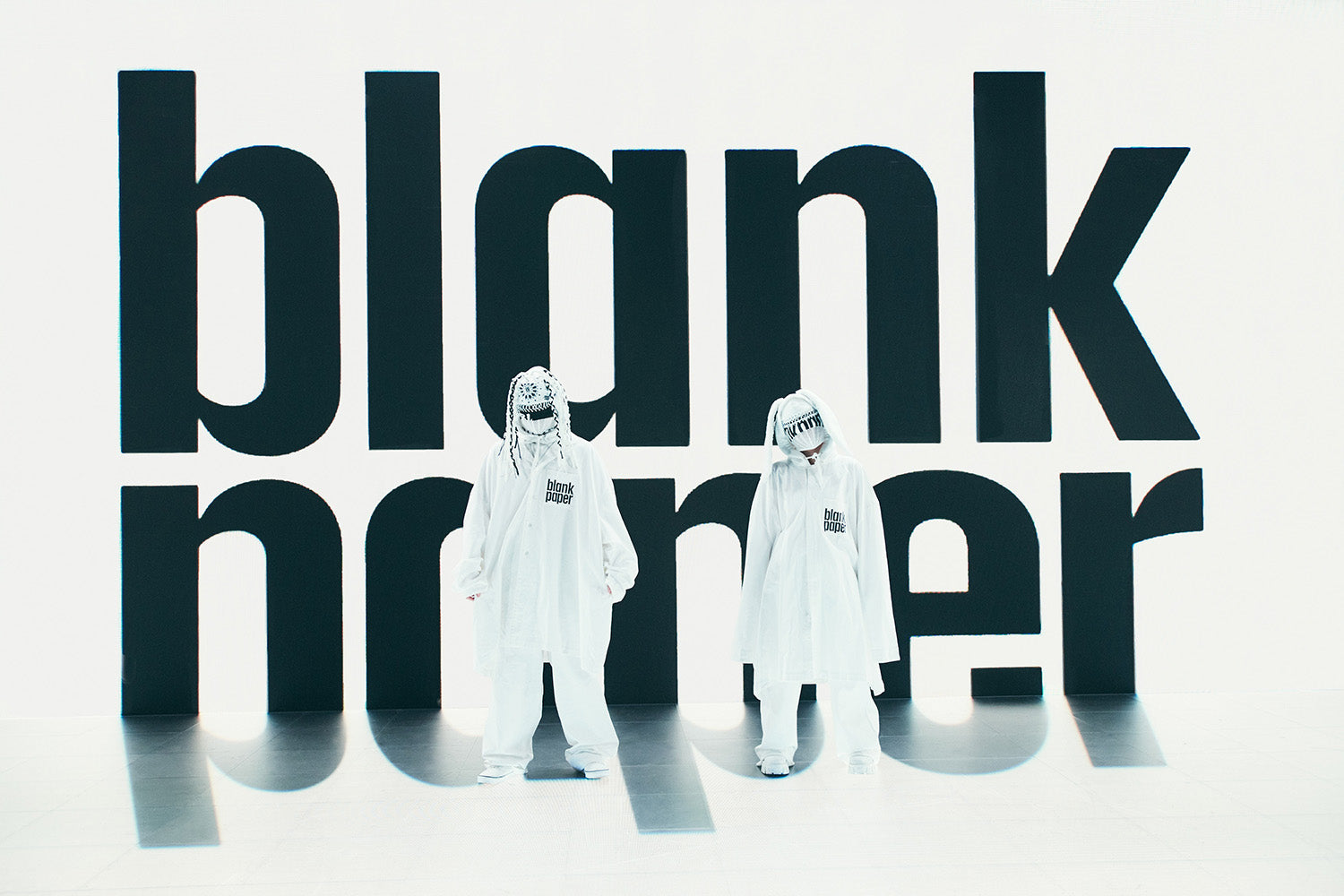 blank paper band pic