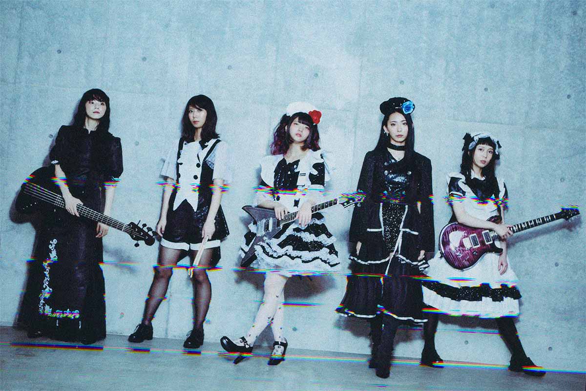 BAND-MAID group pic. MISA, AKANE, Miku, SAIKI, KANAMI