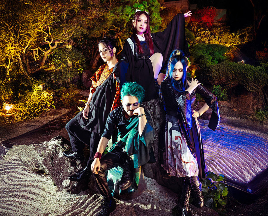 FATHOMLESS SKYWALKER Praise the Sake God with ‘SAKEKAGURA’