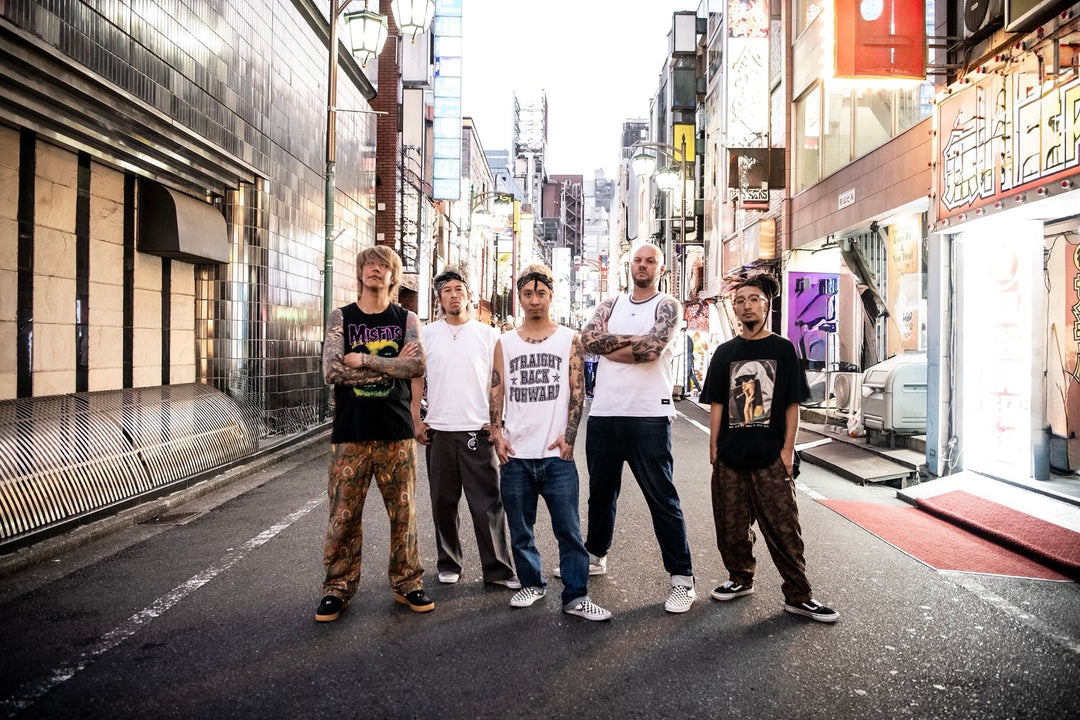 Tokyo-Brit punk outfit STRAIGHT BACK FORWARD Release Debut Double Single: Don’t Back Down/Haunted Home